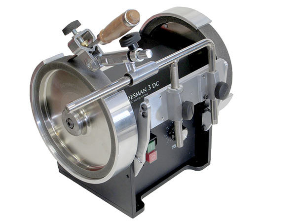 Tradesman 8" DC Variable Speed Bench Grinder - Wheels Not Included - Image 5