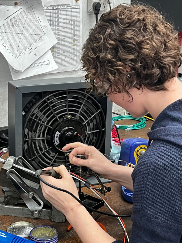 Using the filter fan to remove solder fumes